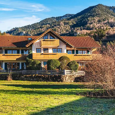 Wolke 7 - Traumhafter Bergblick Mit Stil - Garage